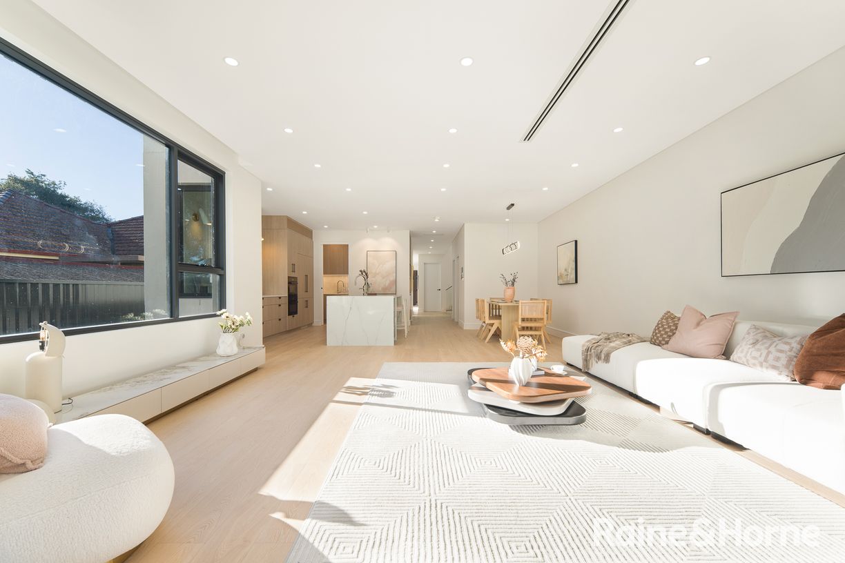 22A Kareela Road — photo 2 of 26