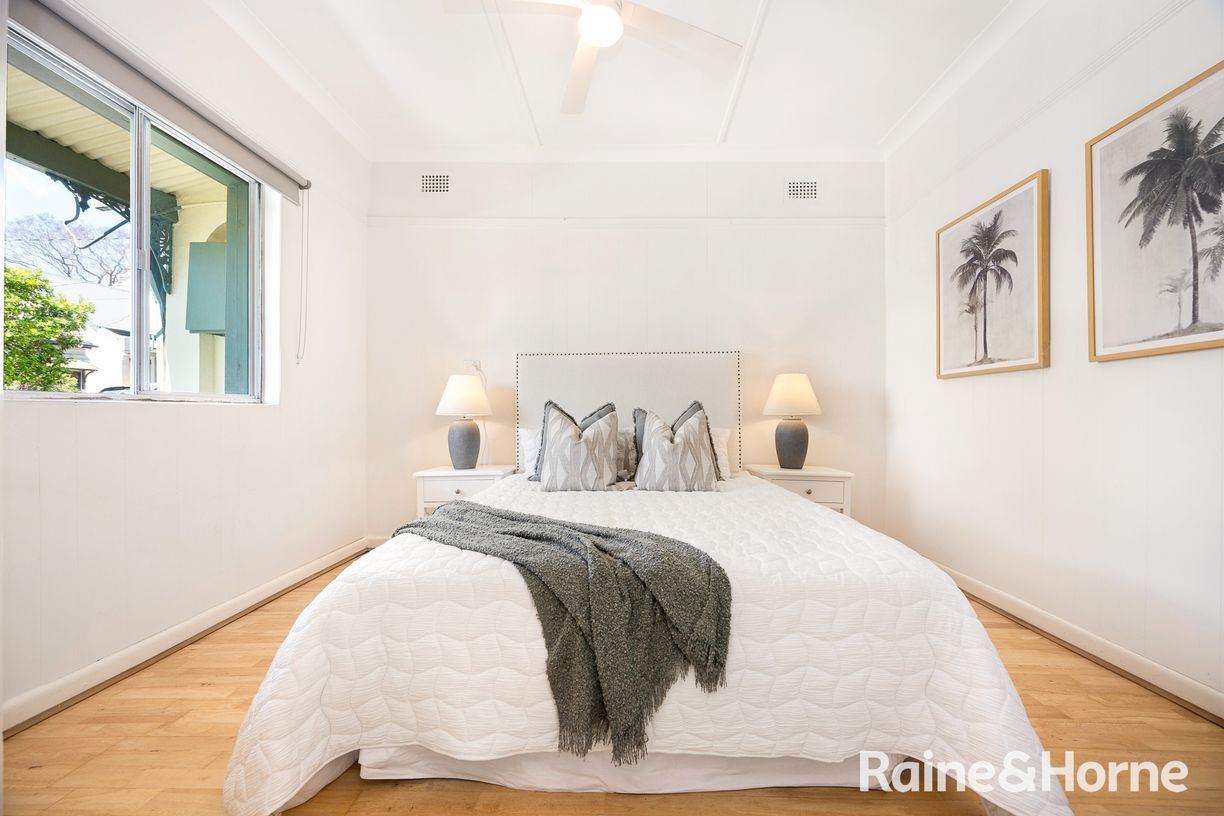 32 Excelsior Street — photo 11 of 25