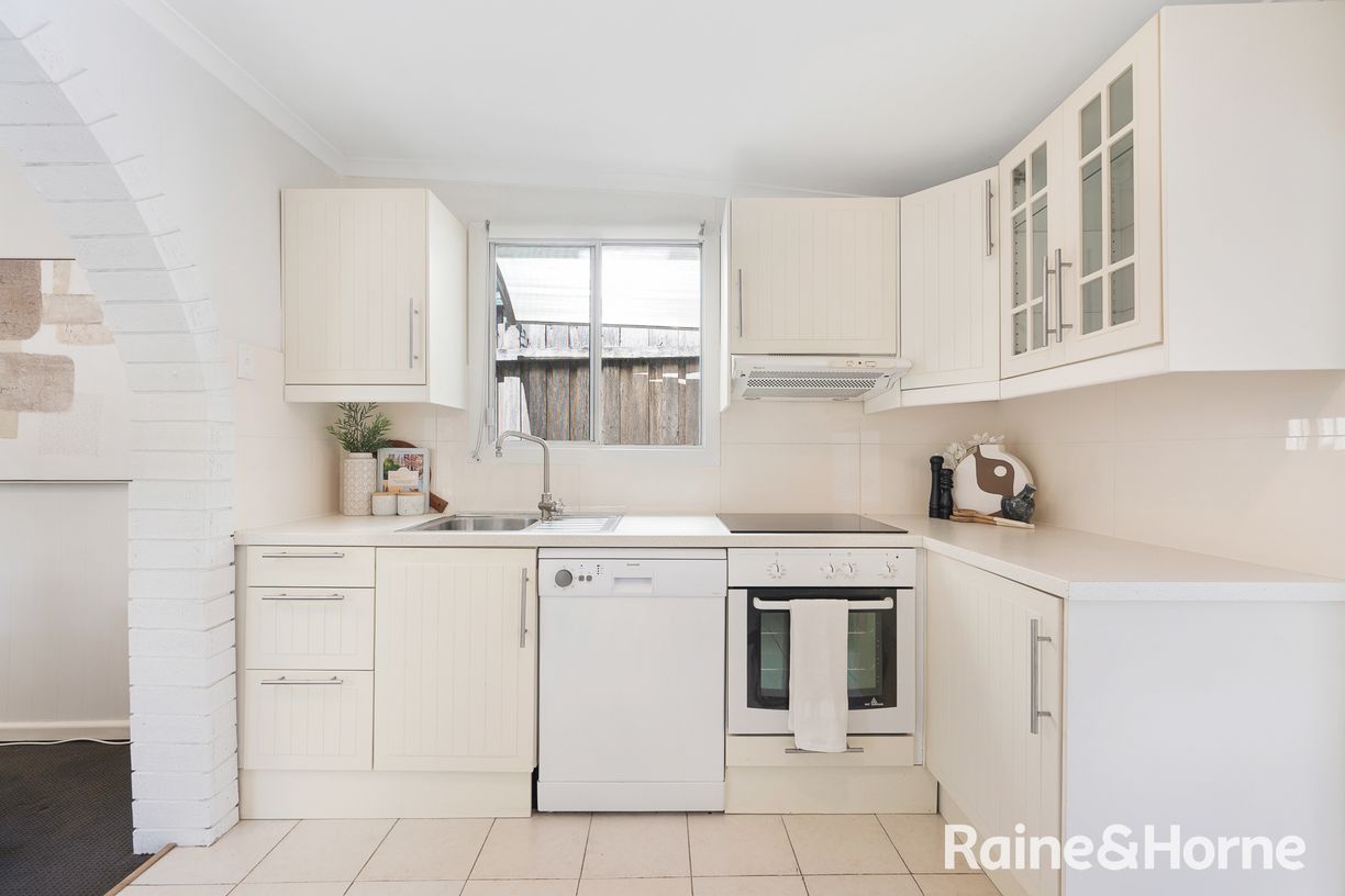 32 Excelsior Street — photo 6 of 25