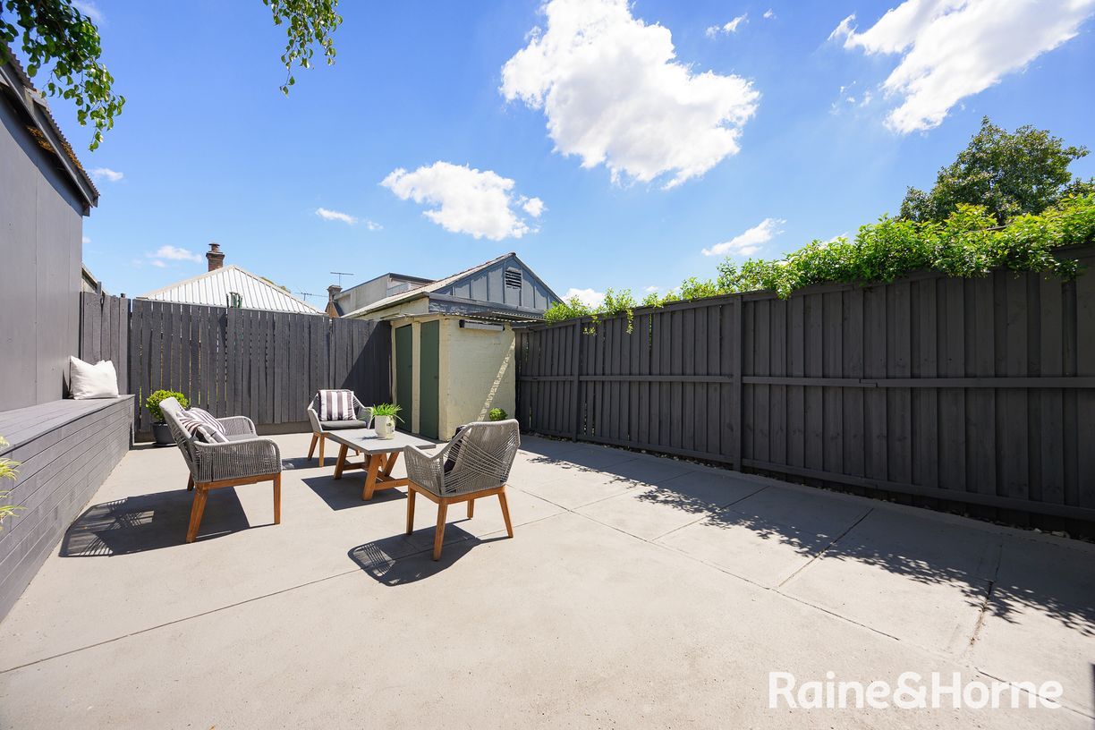 32 Excelsior Street — photo 14 of 25