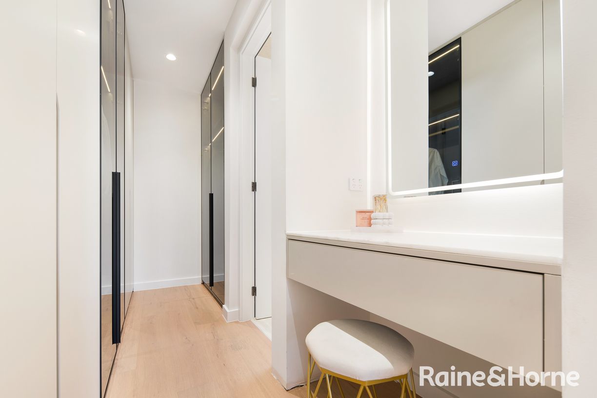 255 Marsden Road — photo 12 of 26