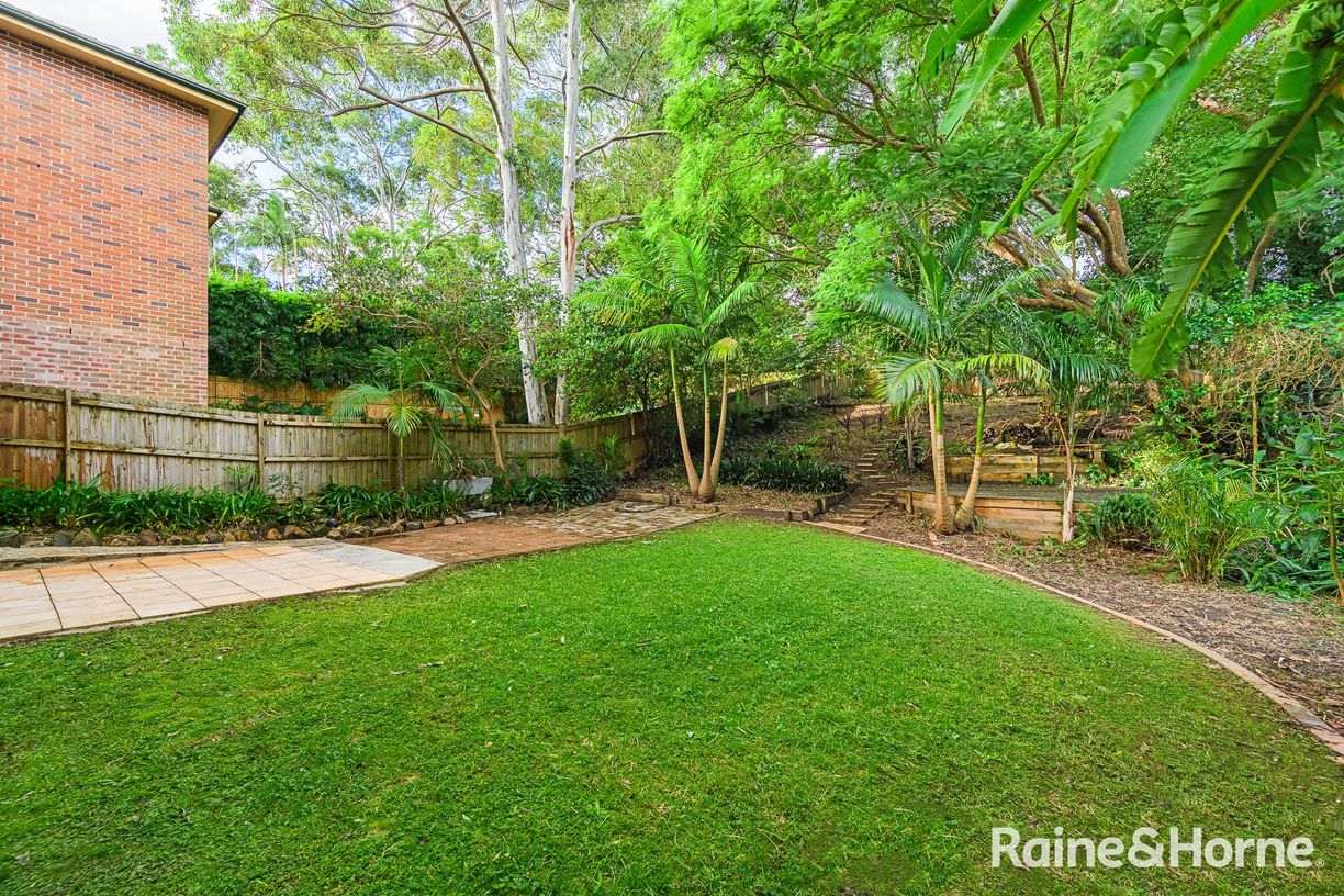 4 Morrice Street — photo 9 of 11