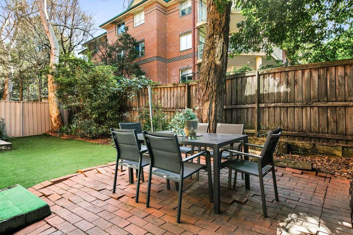 8/99 Hampden Road — photo from Raine & Horne Mosman | Neutral Bay