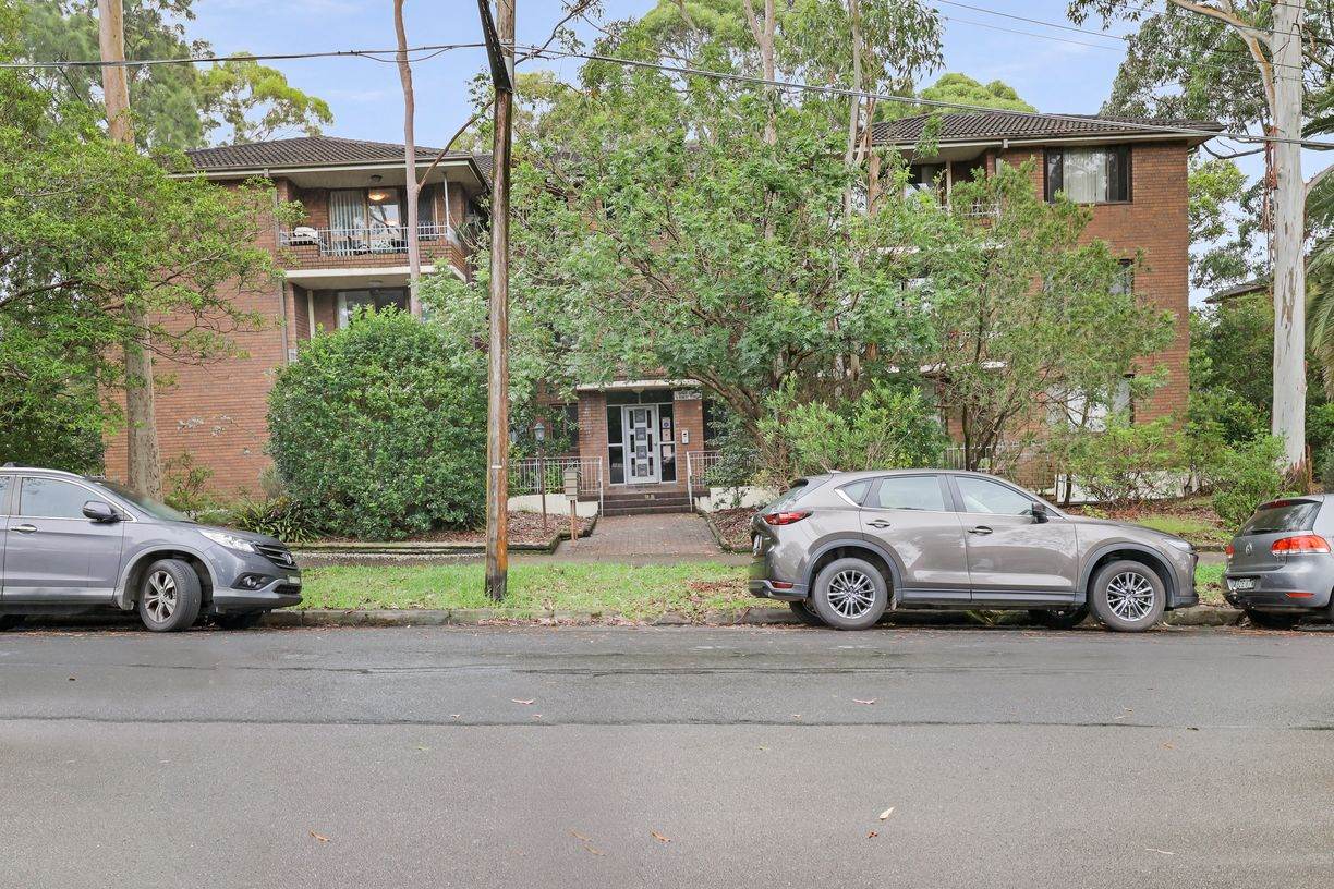 9/5 Robert Street — photo 9 of 9