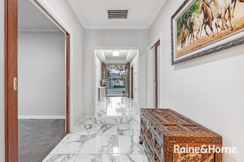 29 Pamplona Way — photo 3 of 15