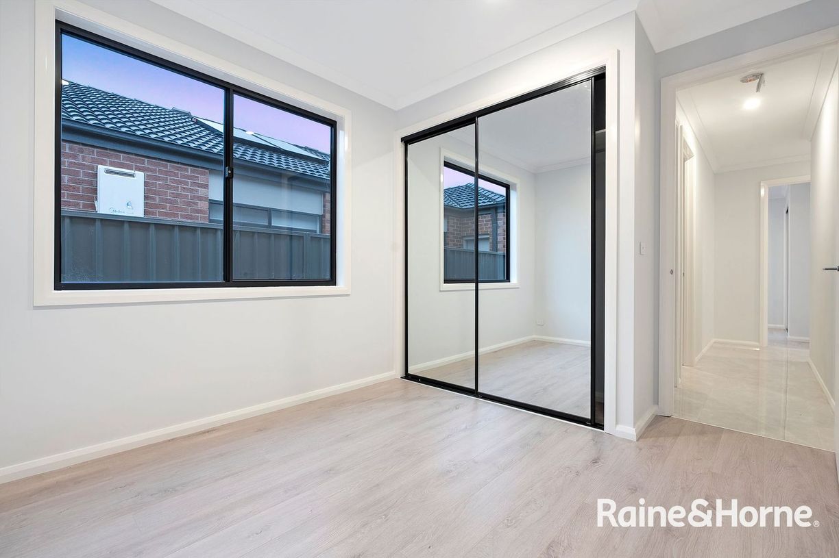 28 Thulian Street — photo 8 of 11