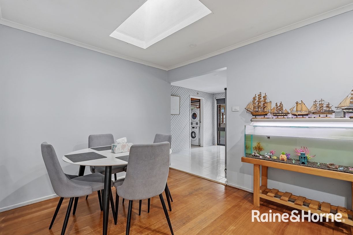 7 Curtis Court — photo 5 of 15