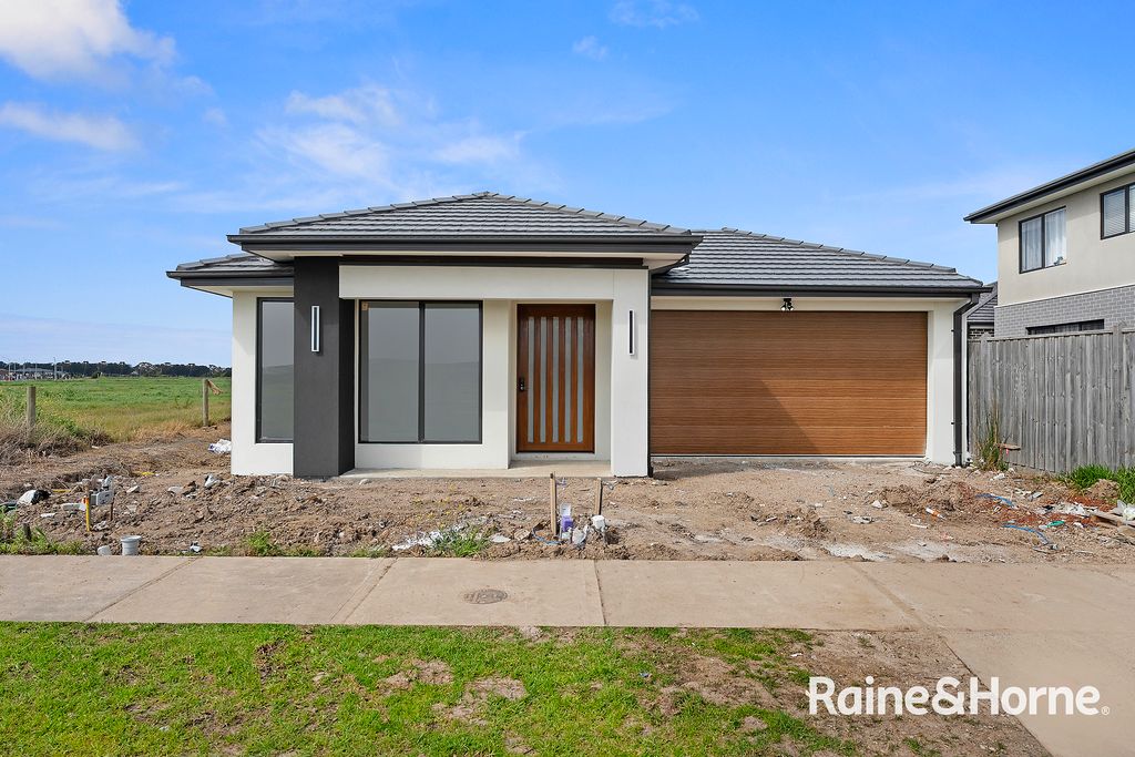 11 Baxter Street — photo from Raine & Horne Cranbourne