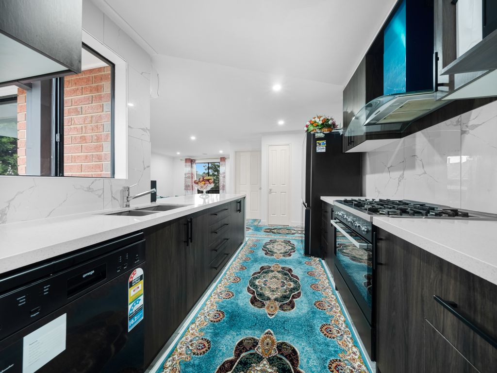 39 Elstar Road — photo 6 of 10