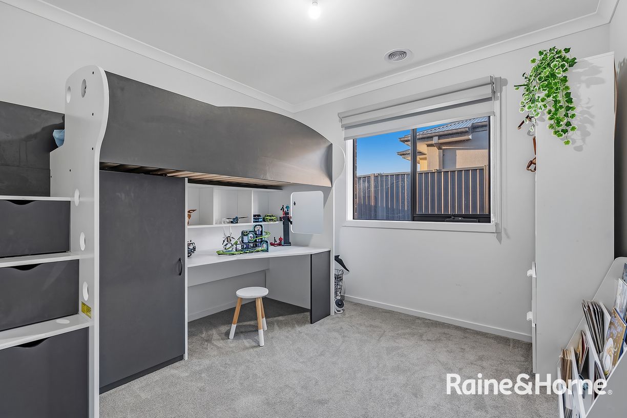 67 Guineas Street — photo 5 of 24