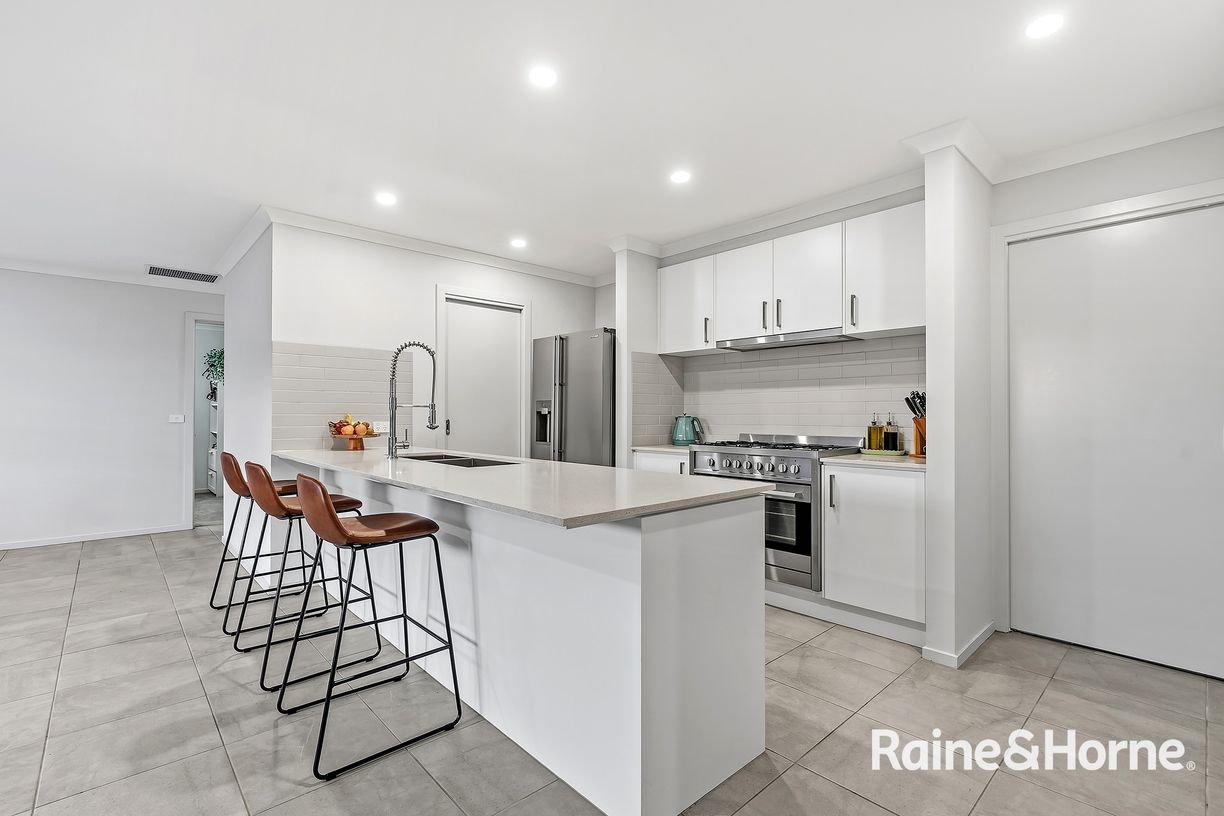 67 Guineas Street — photo 9 of 24