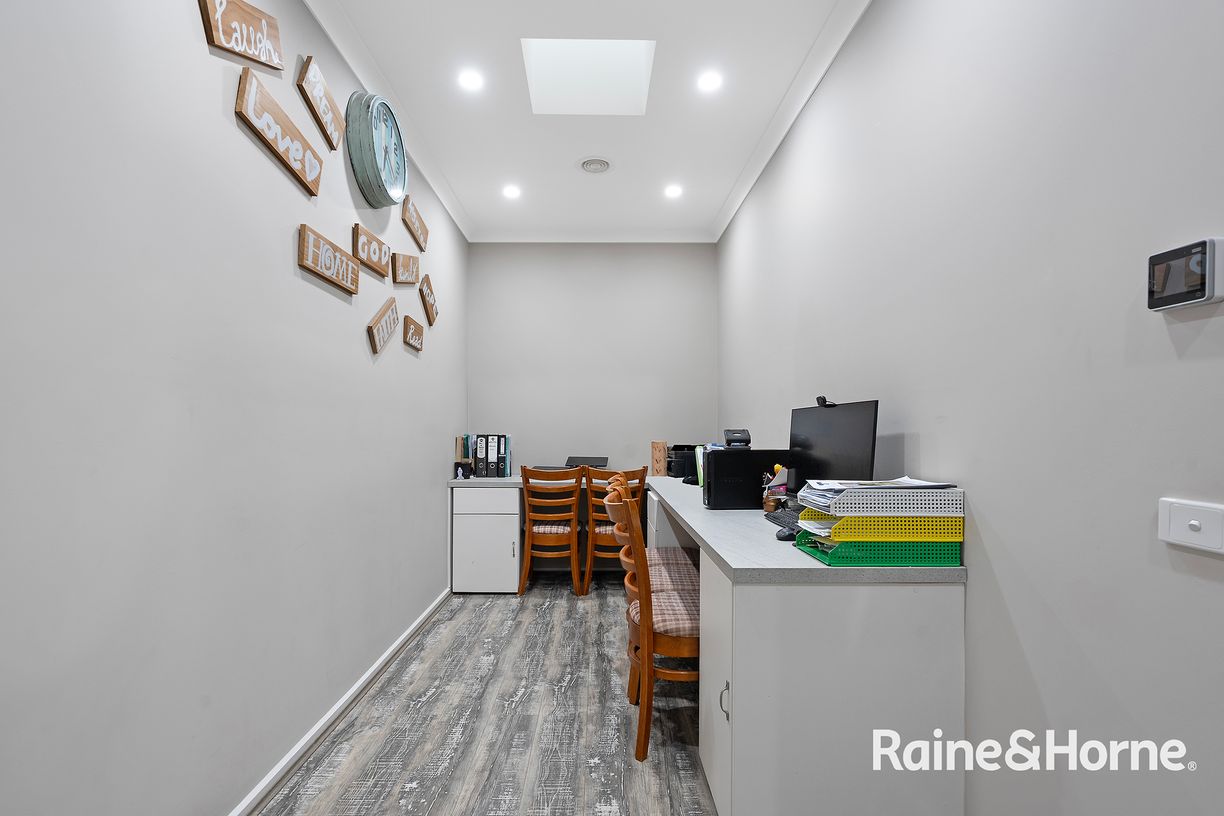 31 Genevieve Circuit — photo 10 of 25