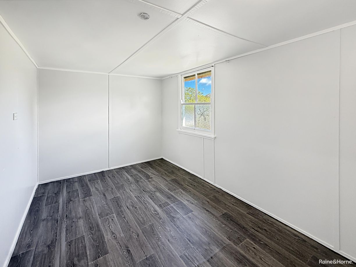 39 Herbert Street — photo 8 of 13