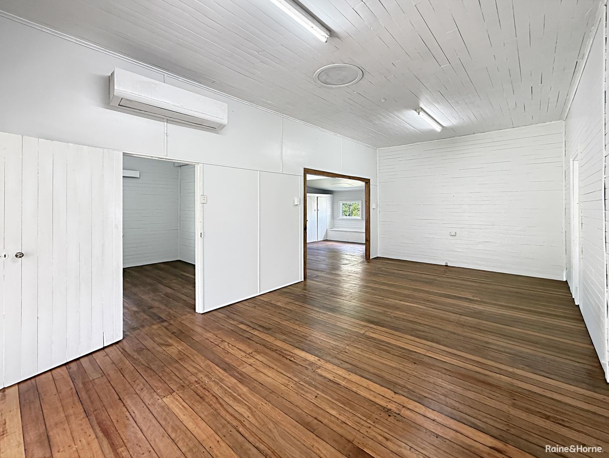 39 Herbert Street — photo 2 of 13
