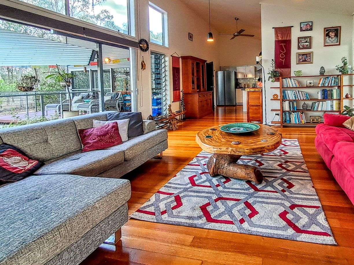 82 Eucalyptus Road — photo 4 of 30