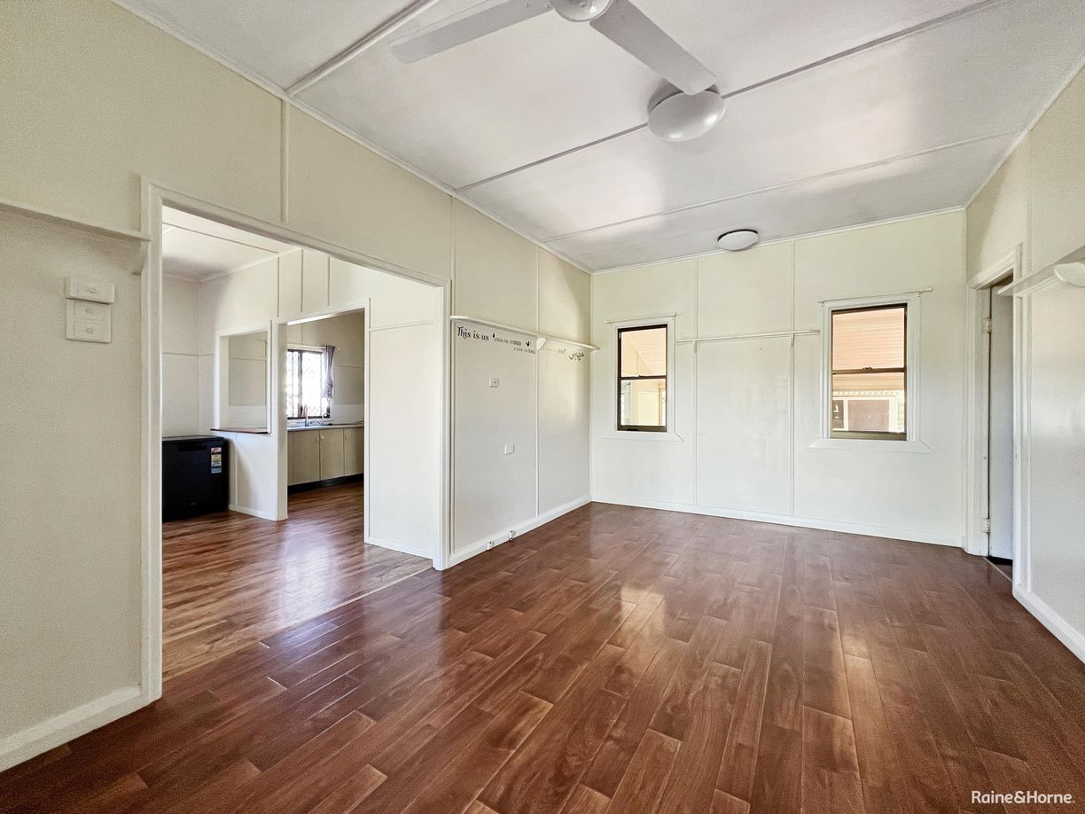 27 Rankine Street — photo 3 of 26