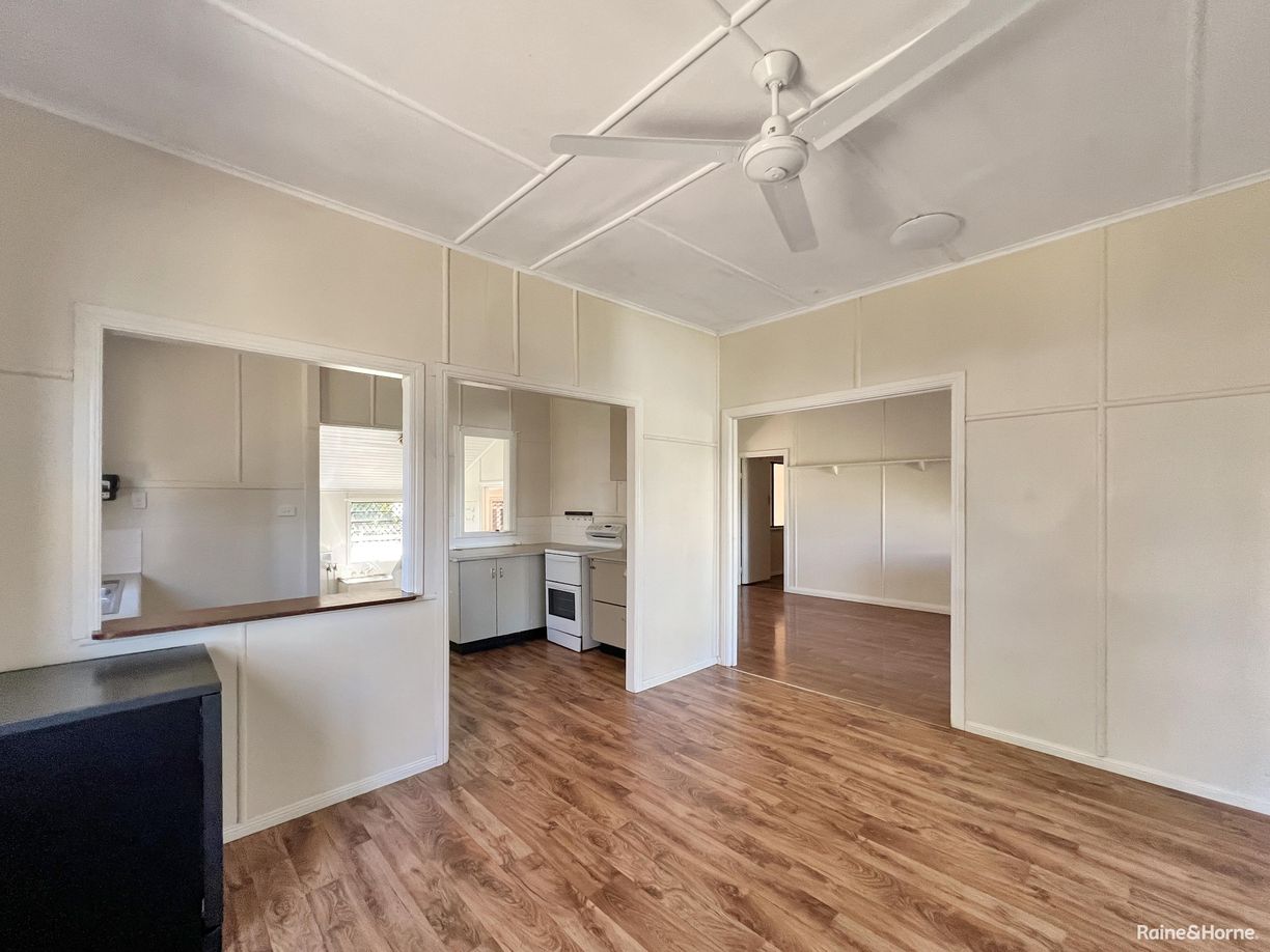 27 Rankine Street — photo 6 of 26