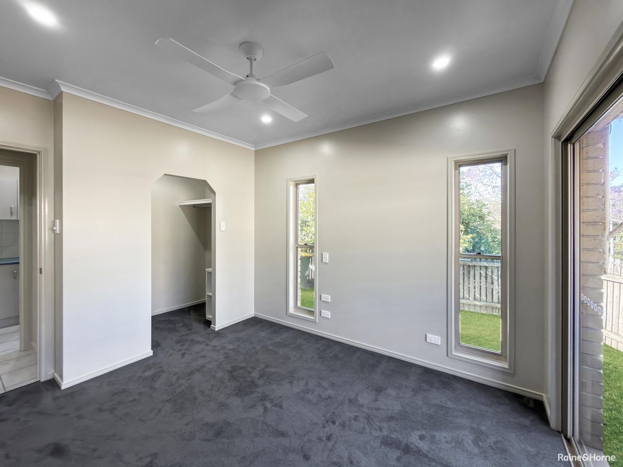 3/1 Beatrice Street — photo 9 of 19