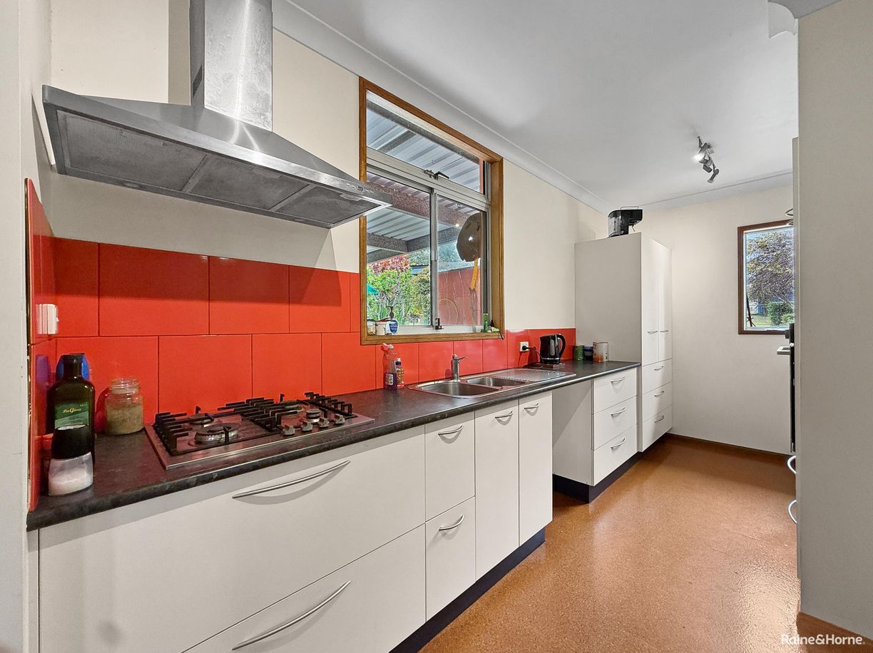 27 Ascham Street — photo 5 of 19
