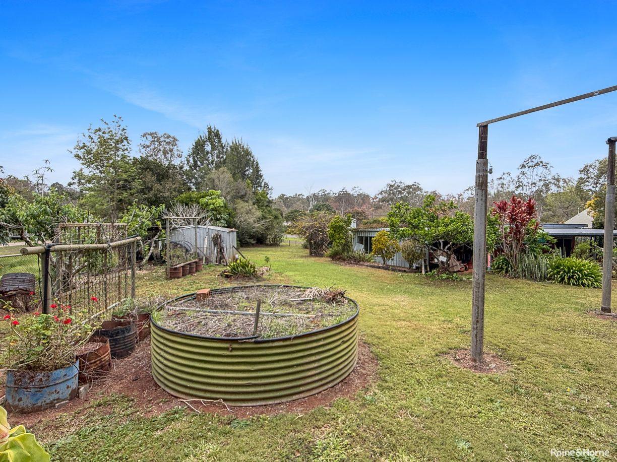 27 Ascham Street — photo 15 of 19