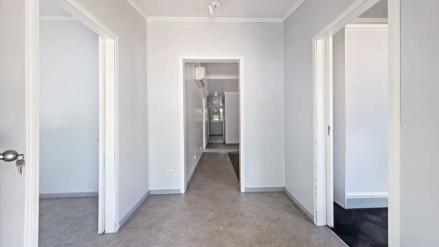 15 Opal Street — photo 9 of 11