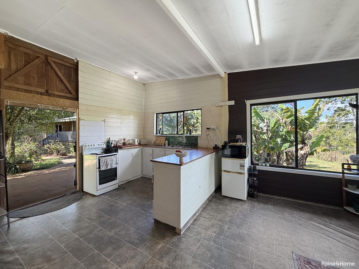 1189 Theresa Creek Road — photo 4 of 16