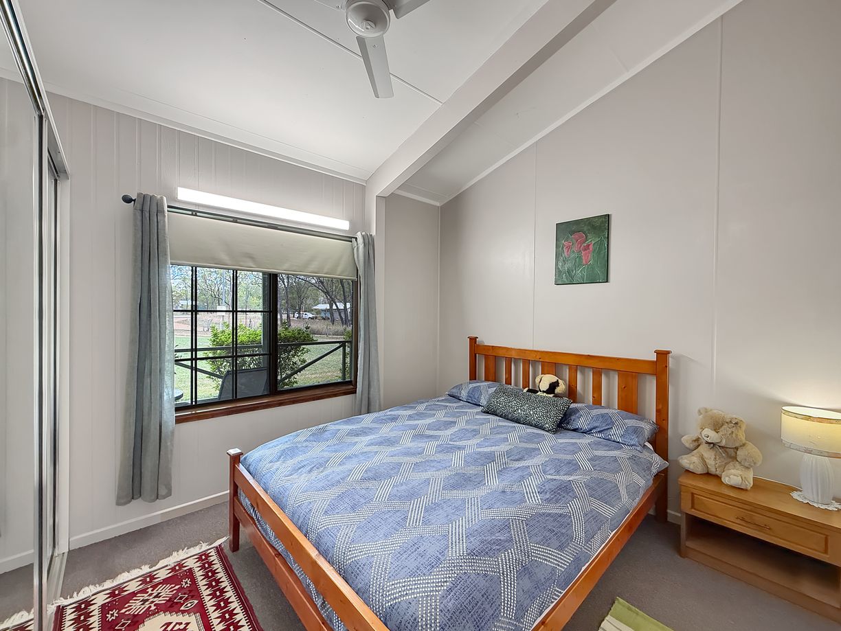 27 Agate Street — photo 7 of 19