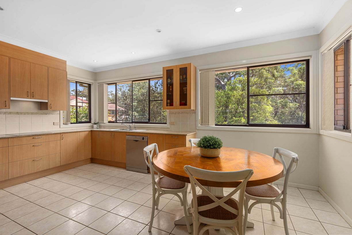 2 Asquith Street — photo 13 of 21