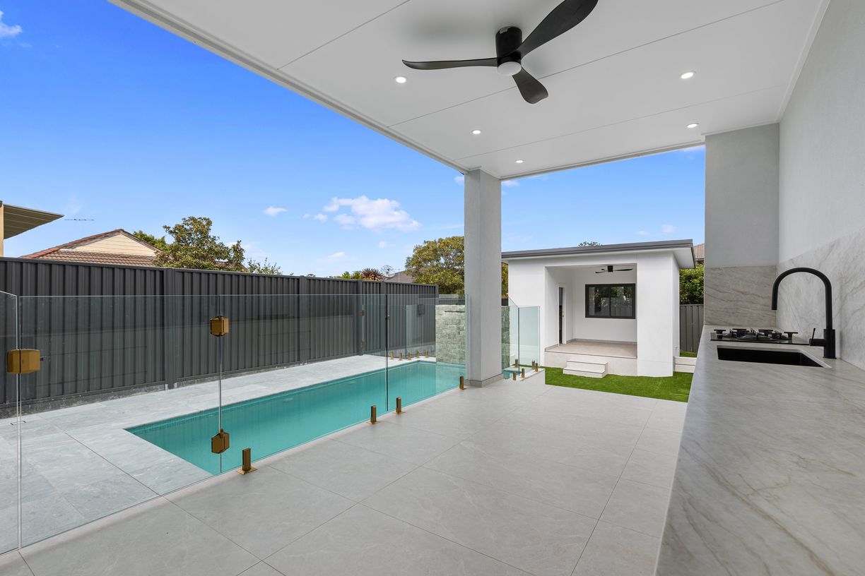 27 Blackshaw Avenue — photo 7 of 19
