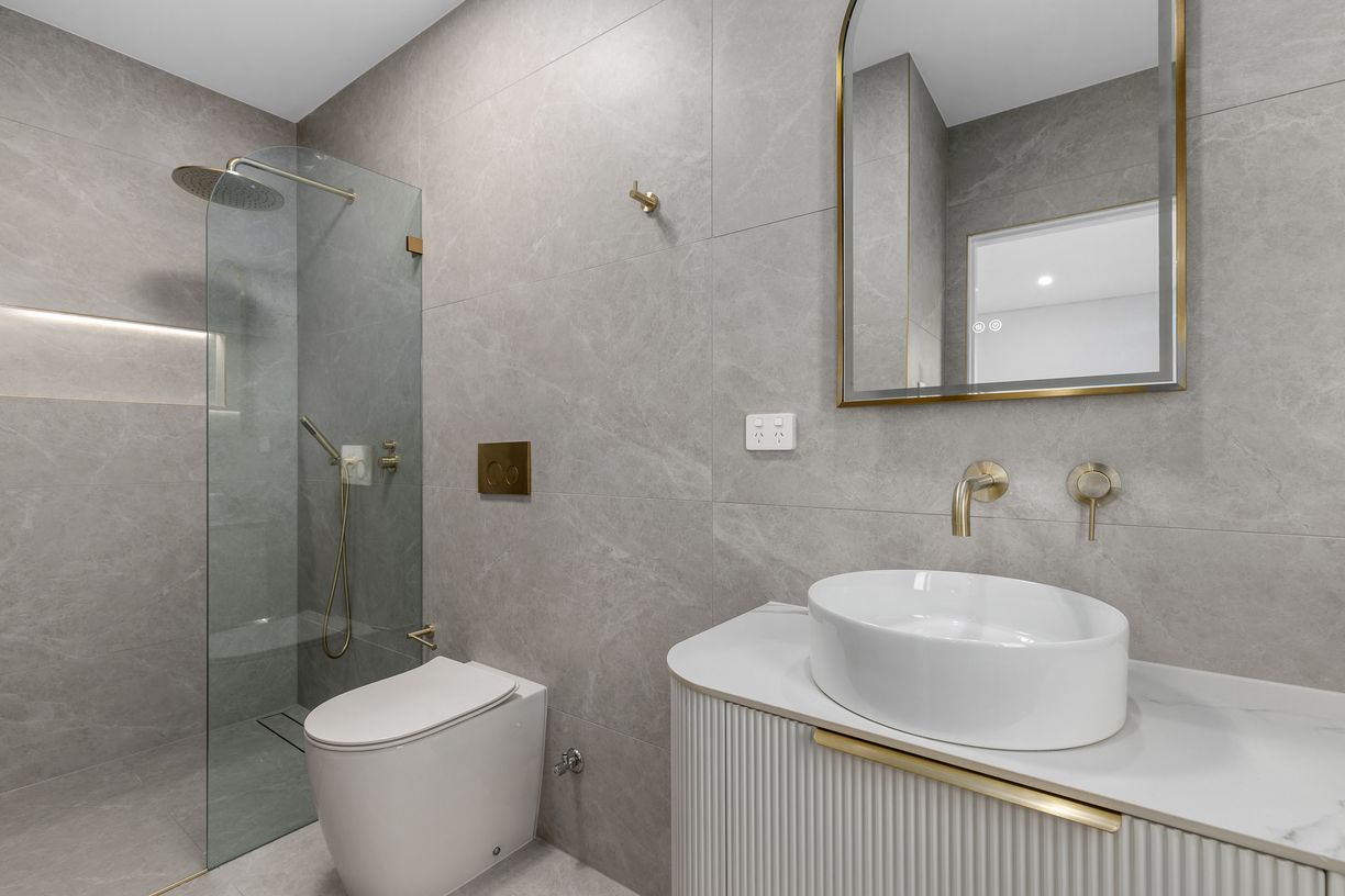 27 Blackshaw Avenue — photo 14 of 19