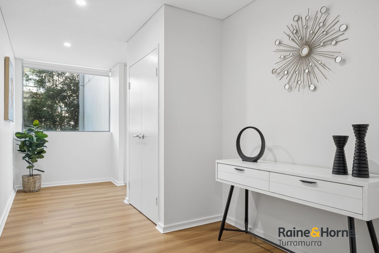 18/4-8 Bouvardia Street — photo 9 of 16