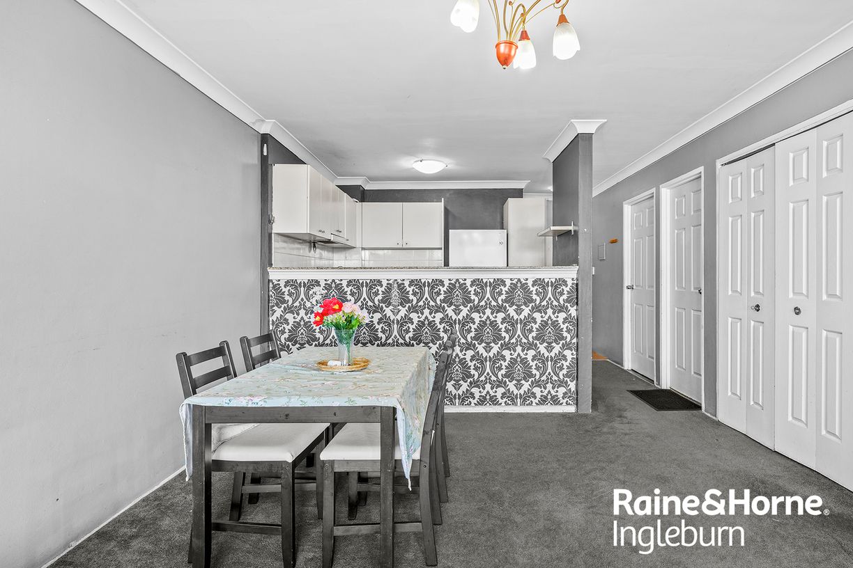 116/2-4 Macquarie Road — photo 4 of 16