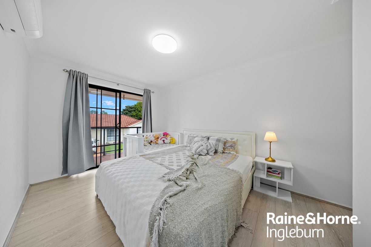 11/2-6 Macquarie Road — photo 3 of 13