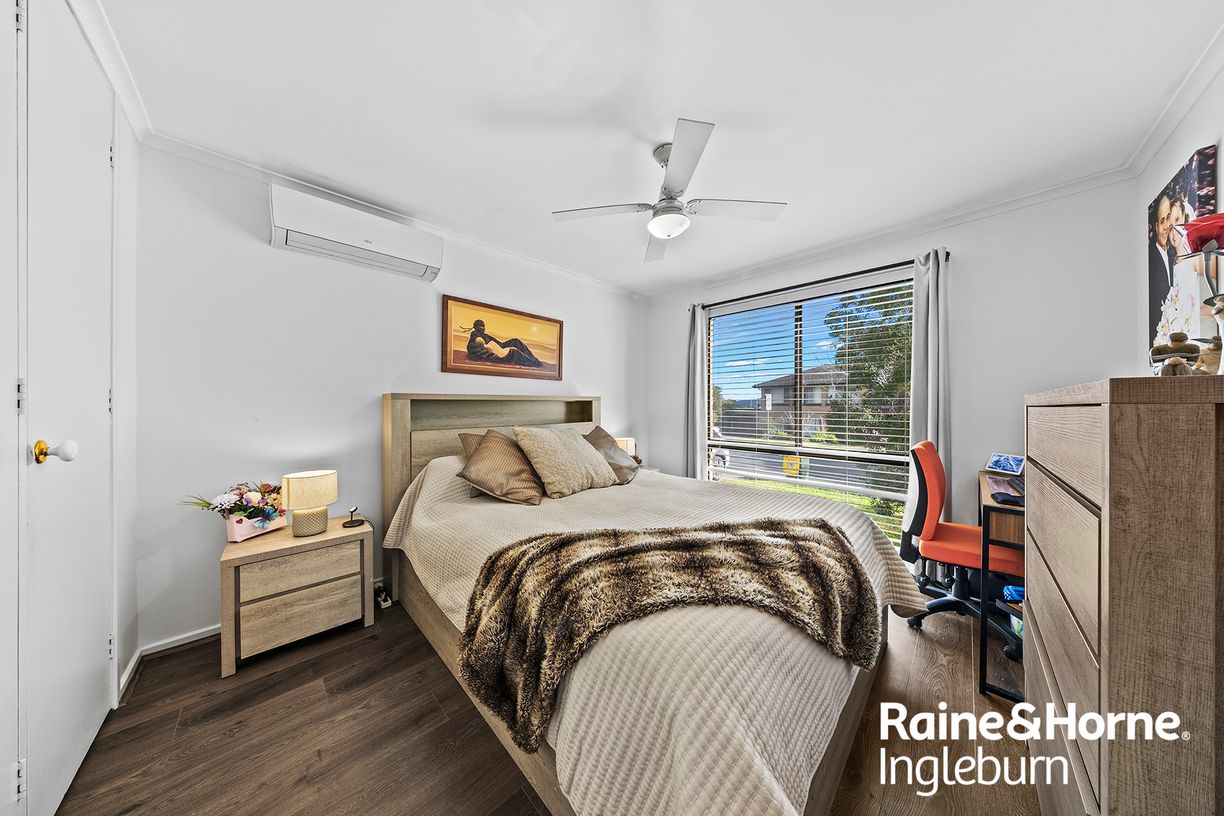 6/3 Kingfisher Street — photo 6 of 12