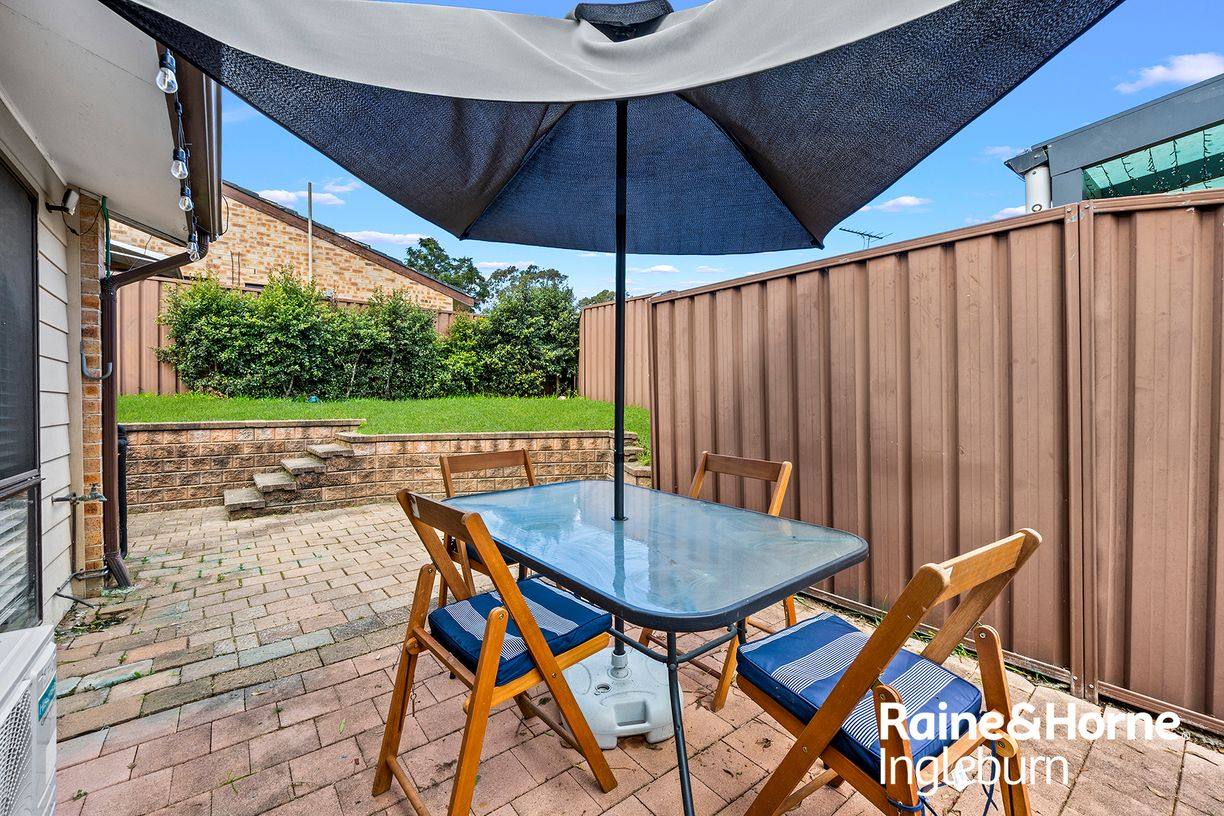 6/3 Kingfisher Street — photo 8 of 12