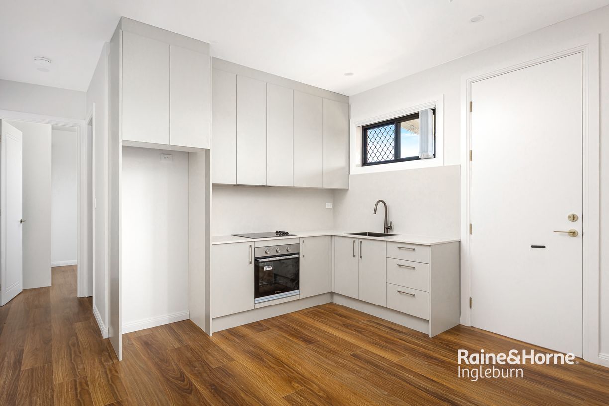 11 & 11A Chaperon Crescent — photo 11 of 19