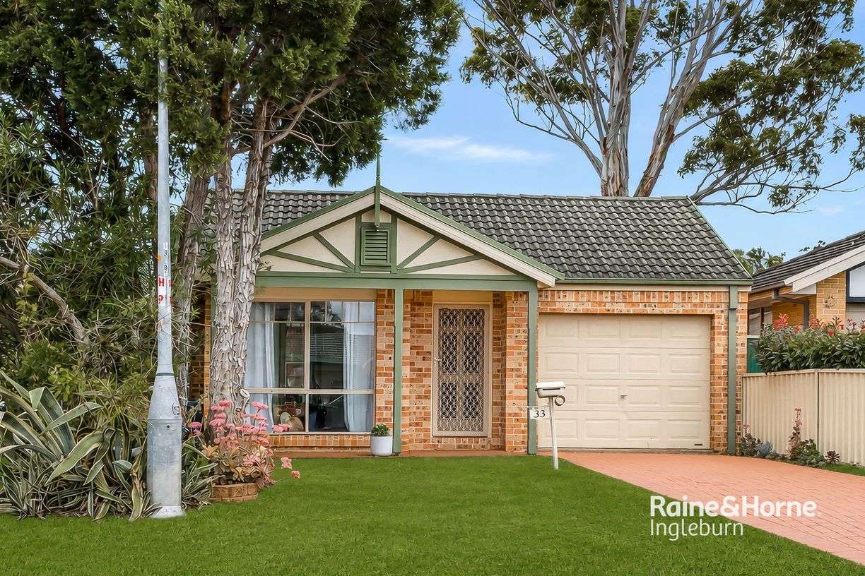 33 Hyacinth Avenue — photo 12 of 15