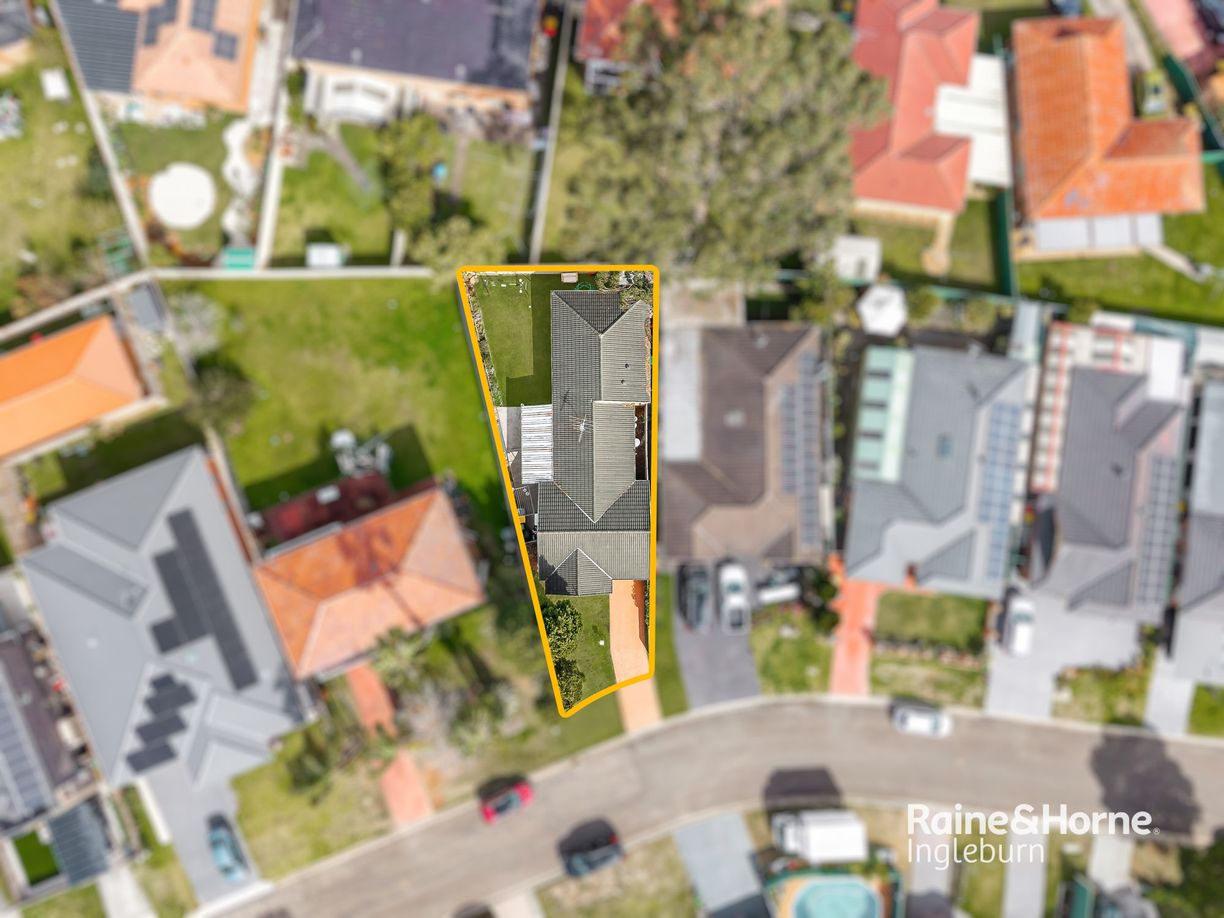 33 Hyacinth Avenue — photo 13 of 15