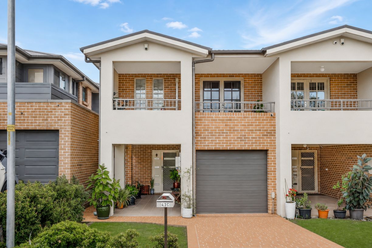 43C Euroka Street — photo from Raine & Horne Ingleburn