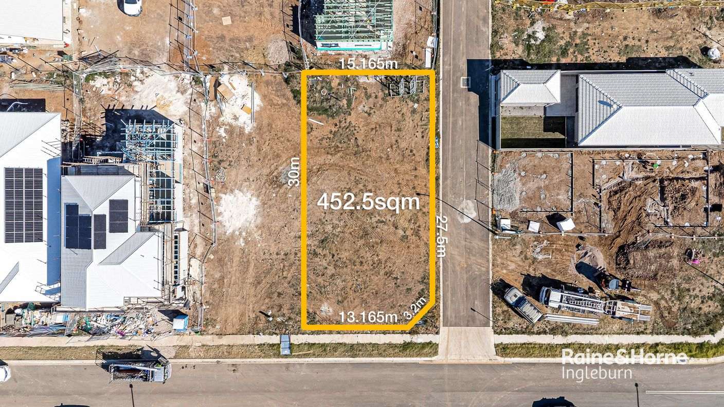 4 Manikato Street — photo from Raine & Horne Ingleburn