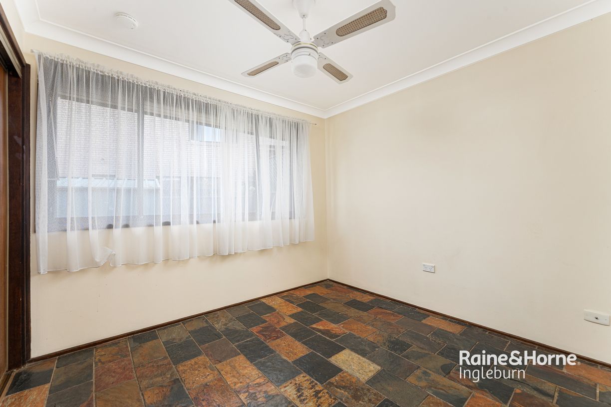 6 Abadal Place — photo 9 of 17