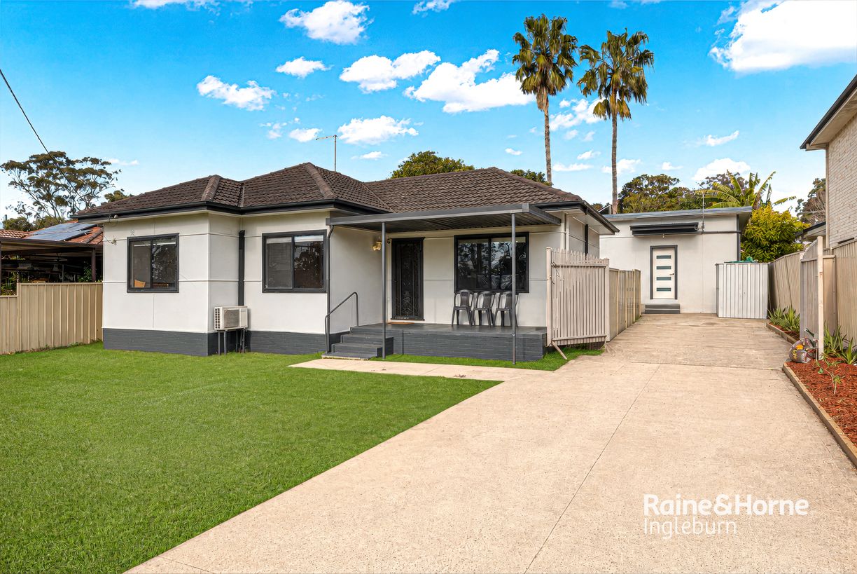 104 & 104A Ingleburn Road — photo 17 of 17