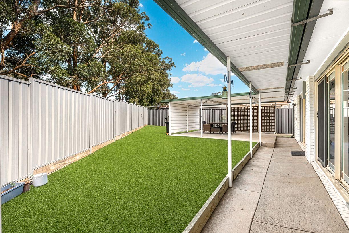 39 Wentworth Drive — photo 3 of 15