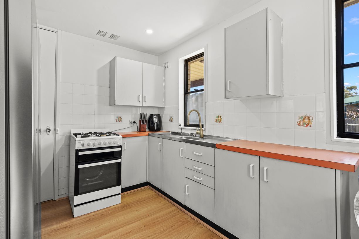7 Coonong Way — photo 7 of 12