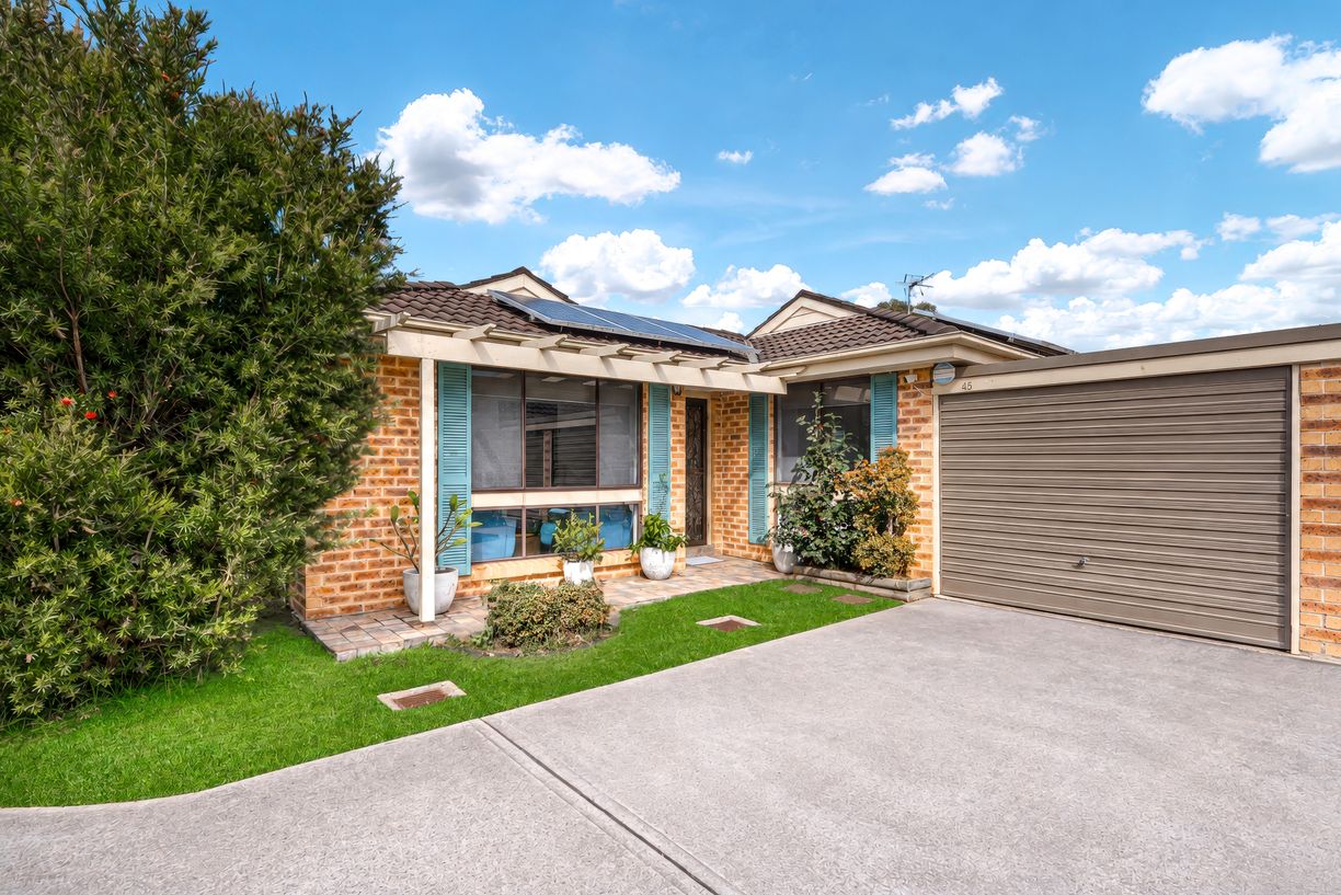 45/212-222 Harrow Road — photo from Raine & Horne Ingleburn