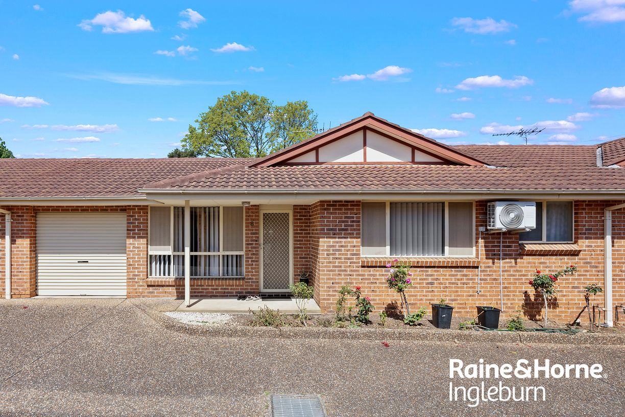 8/10-12 Gordon Avenue — photo from Raine & Horne Ingleburn