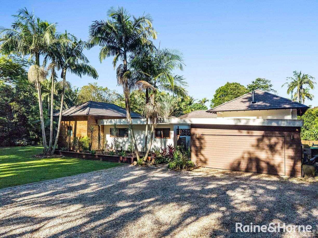 63 Parkway Drive — photo 2 of 30