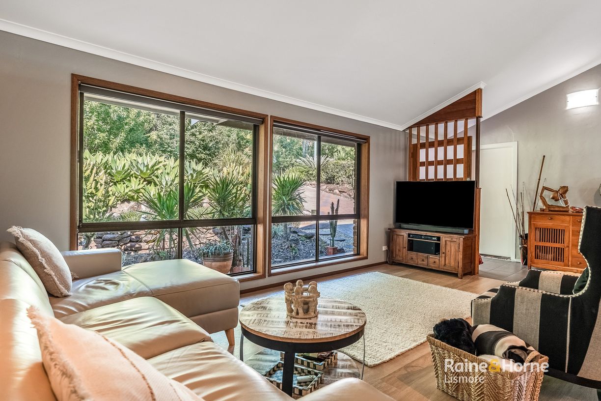 19 Carramar Drive — photo 4 of 28