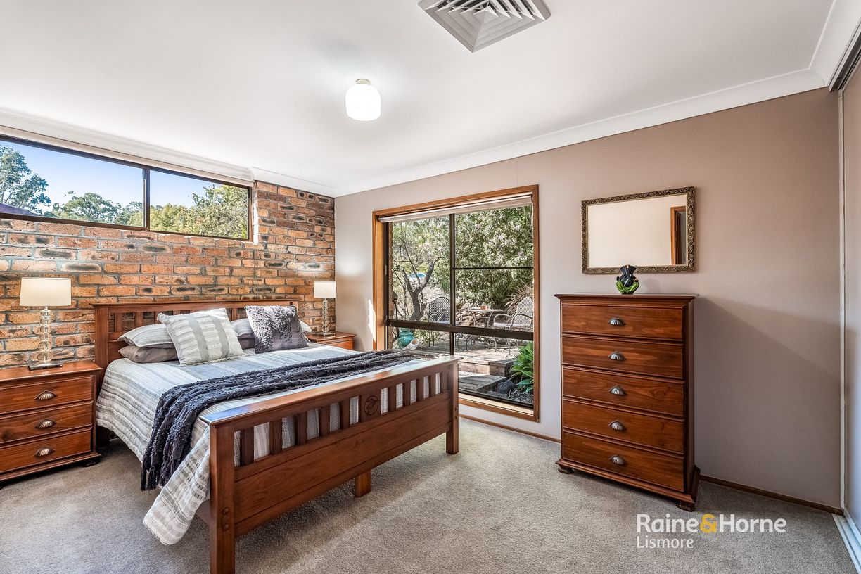 19 Carramar Drive — photo 11 of 28