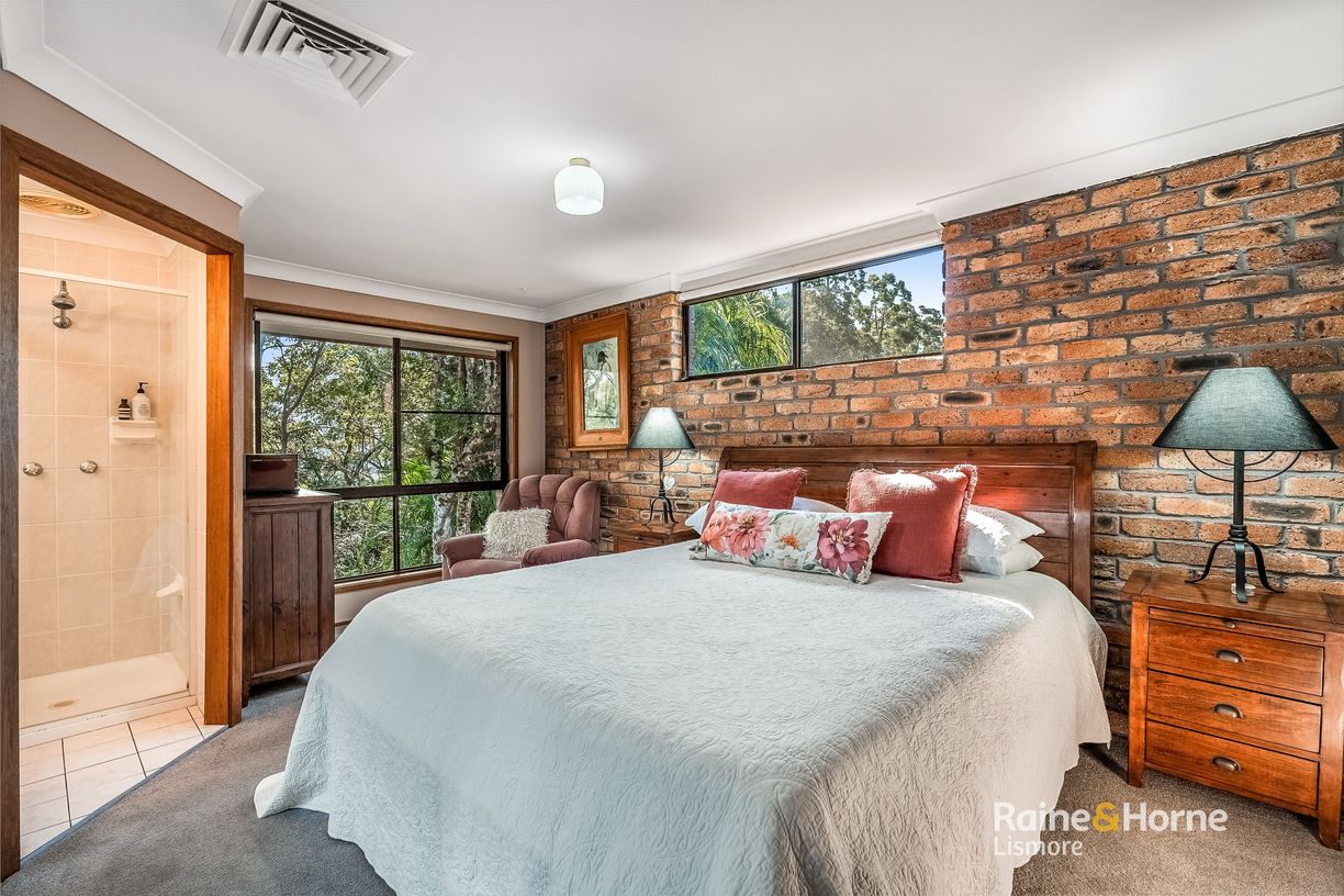 19 Carramar Drive — photo 9 of 28
